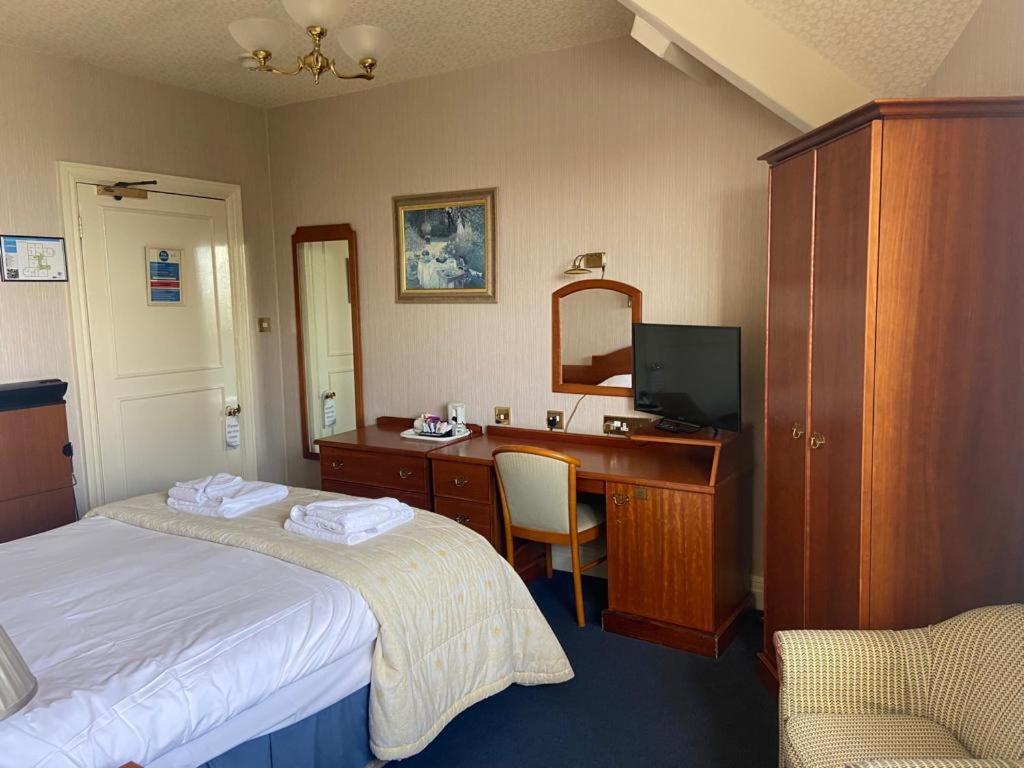 Clarkes Hotel Barrow In Furness Kültér fotó
