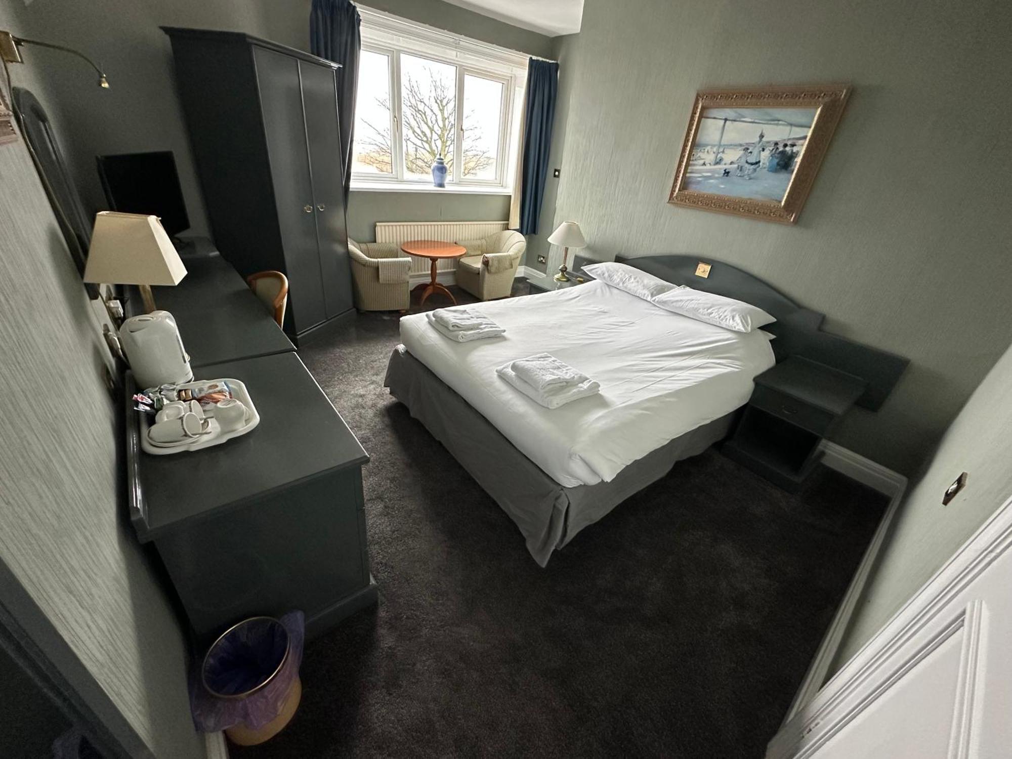 Clarkes Hotel Barrow In Furness Kültér fotó