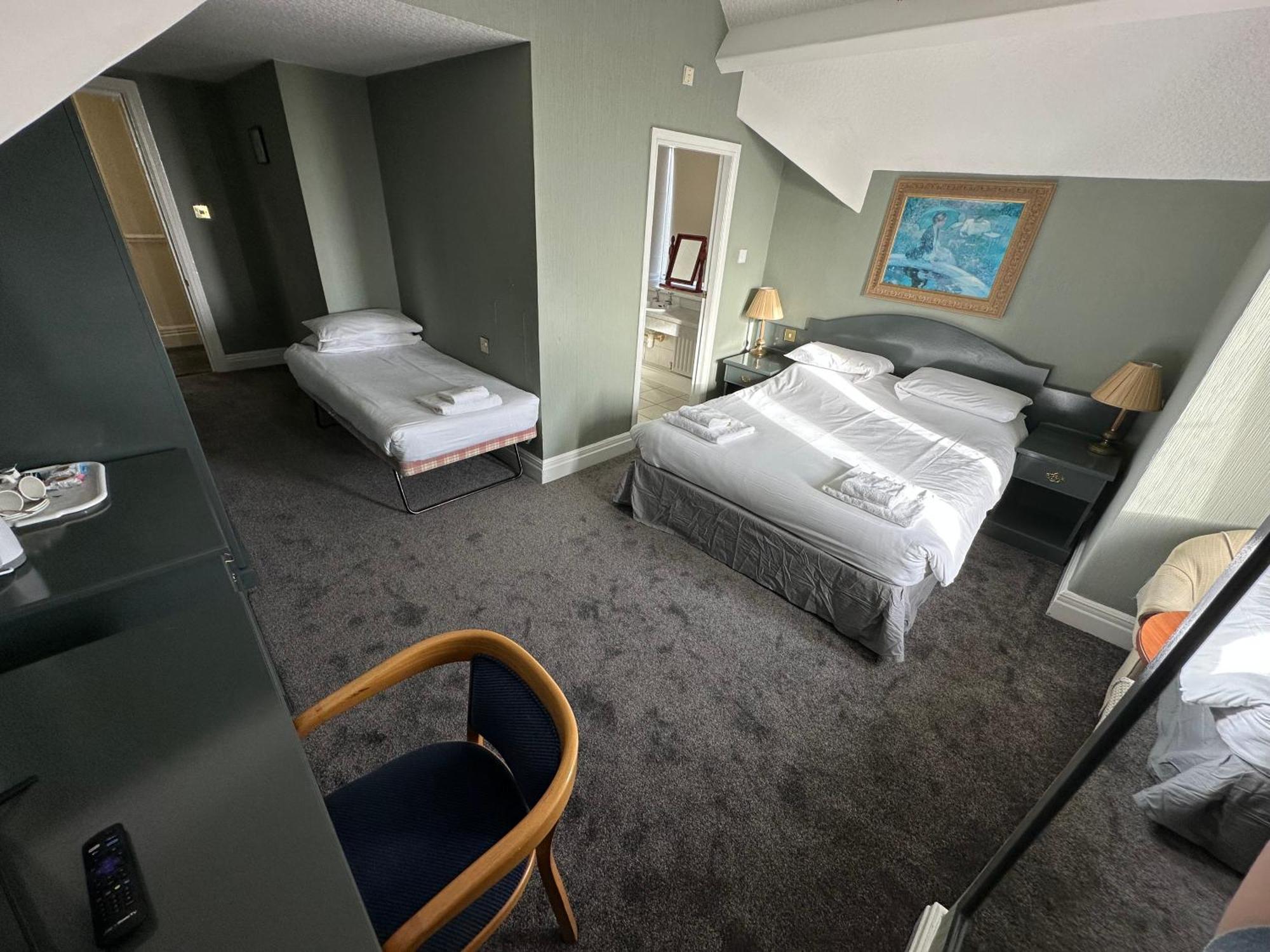Clarkes Hotel Barrow In Furness Kültér fotó