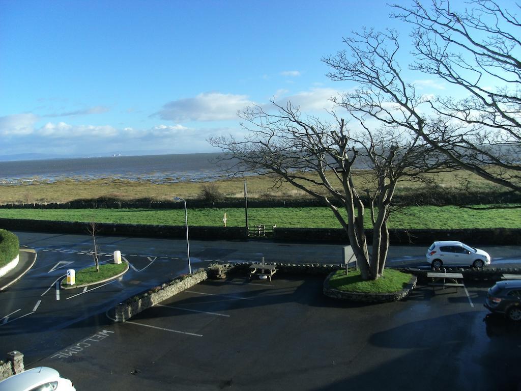 Clarkes Hotel Barrow In Furness Szoba fotó